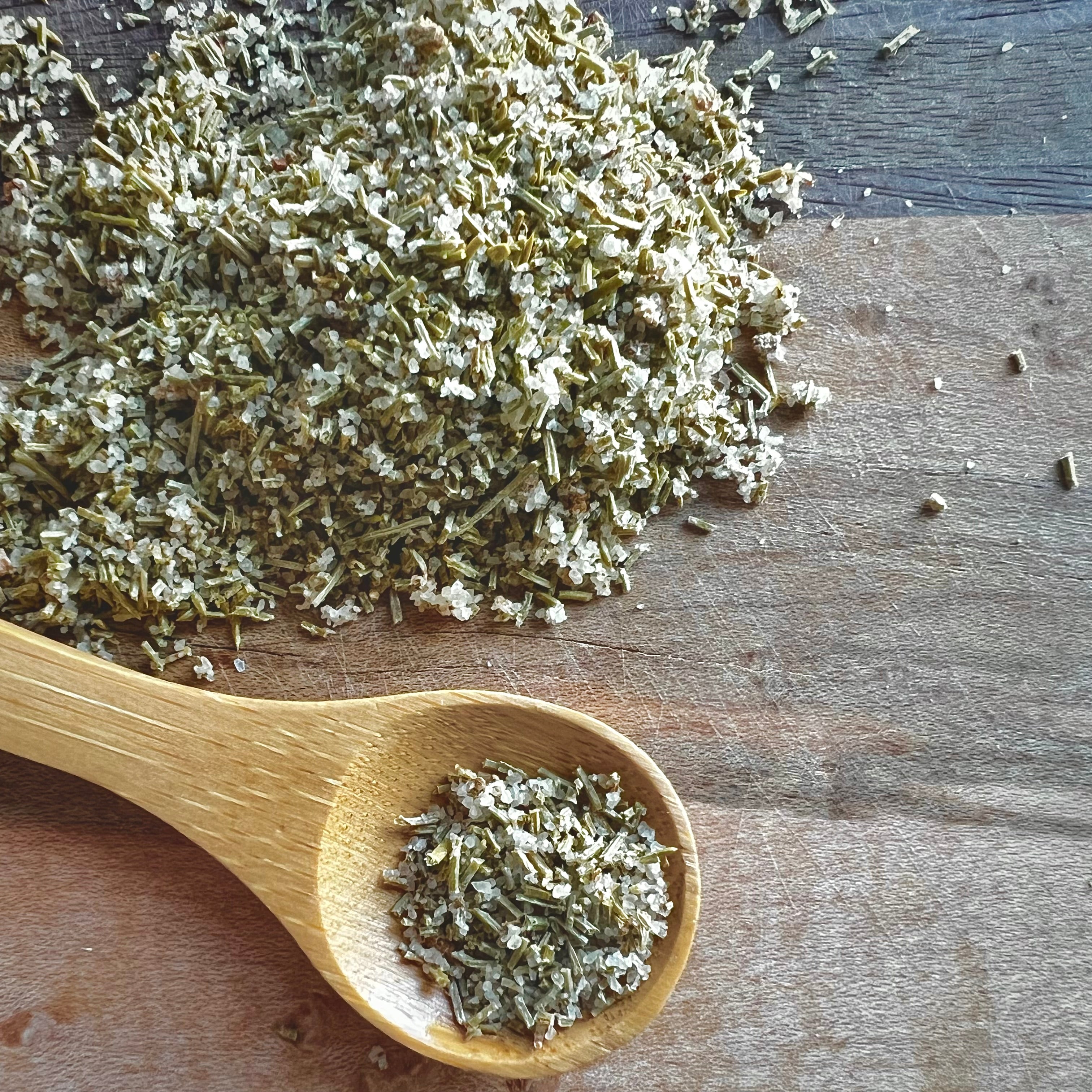 SPRUCE SALT, 2oz – Pen & Cob Farm